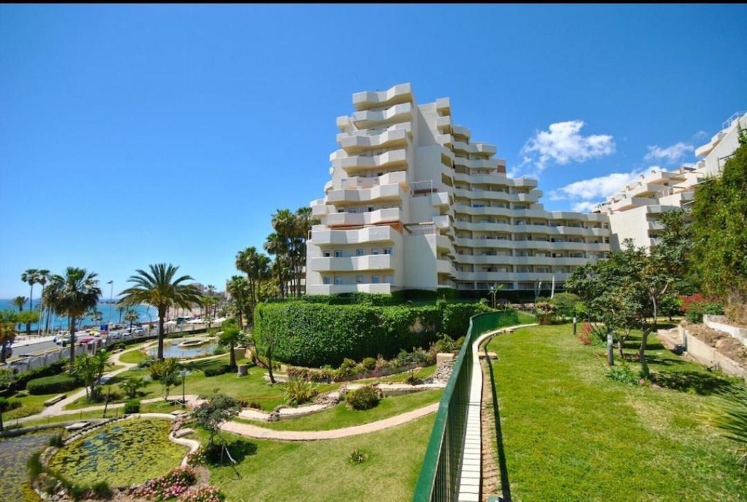 El Estudio De La Playa Benalbeach Vistas Al Mar Benalmádena Exteriér fotografie
